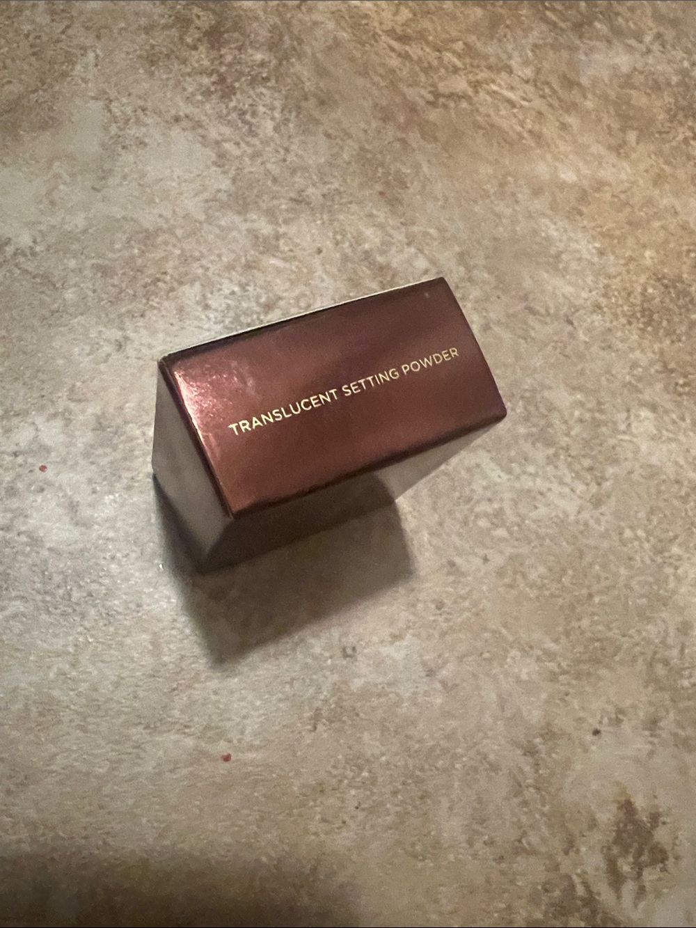 Hourglass Translucent Setting Powder - Picture 3 of 3